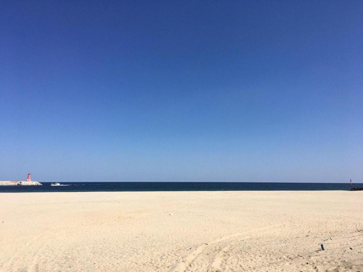 Kangdbang Guesthouse Gangneung Bagian luar foto